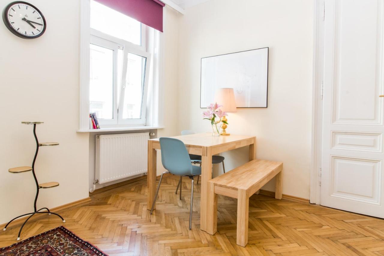 Beautiful Viennese Apartment Экстерьер фото