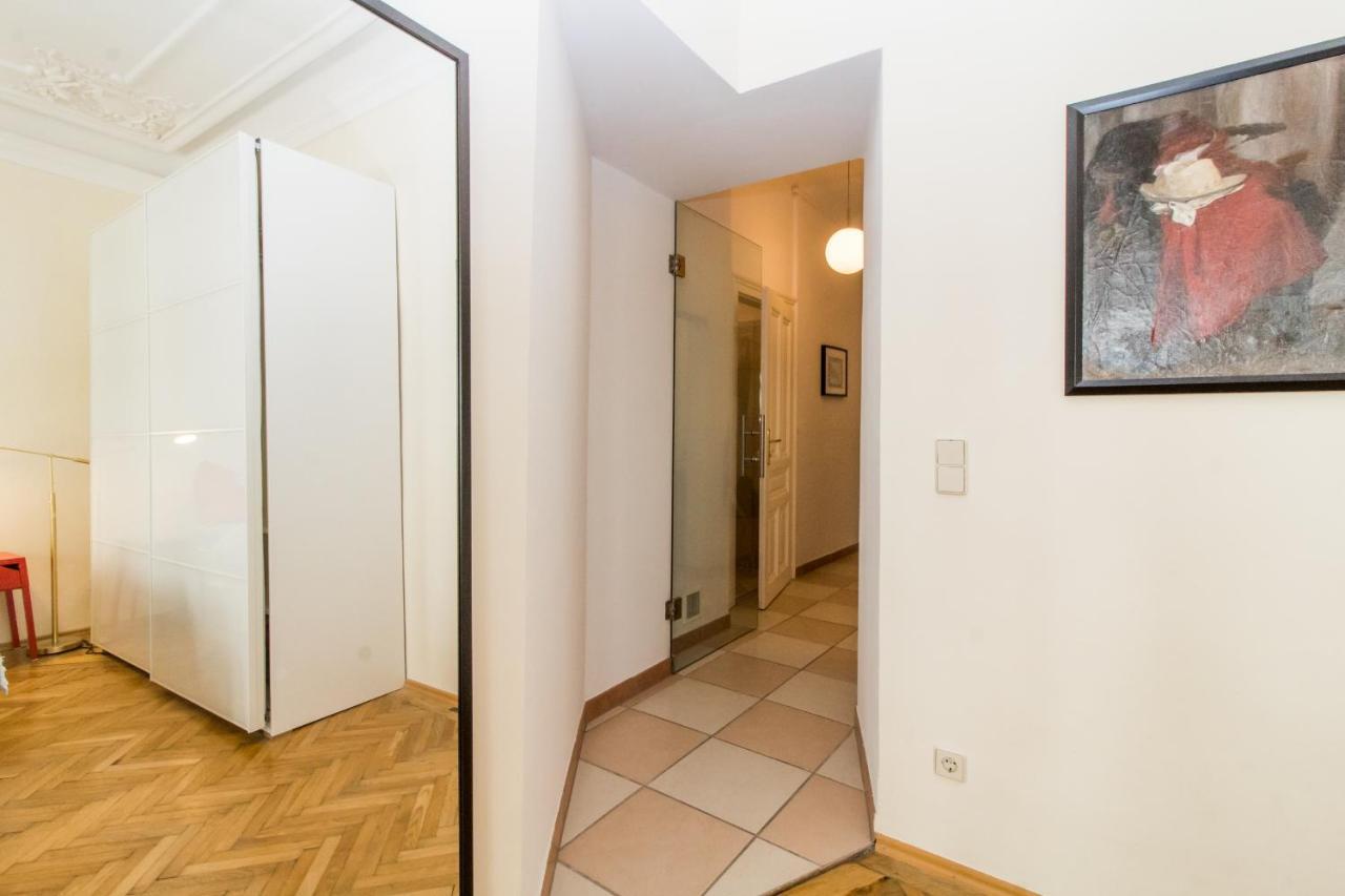 Beautiful Viennese Apartment Экстерьер фото