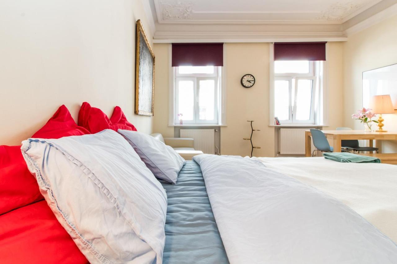 Beautiful Viennese Apartment Экстерьер фото