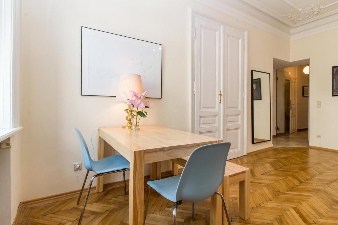 Beautiful Viennese Apartment Экстерьер фото